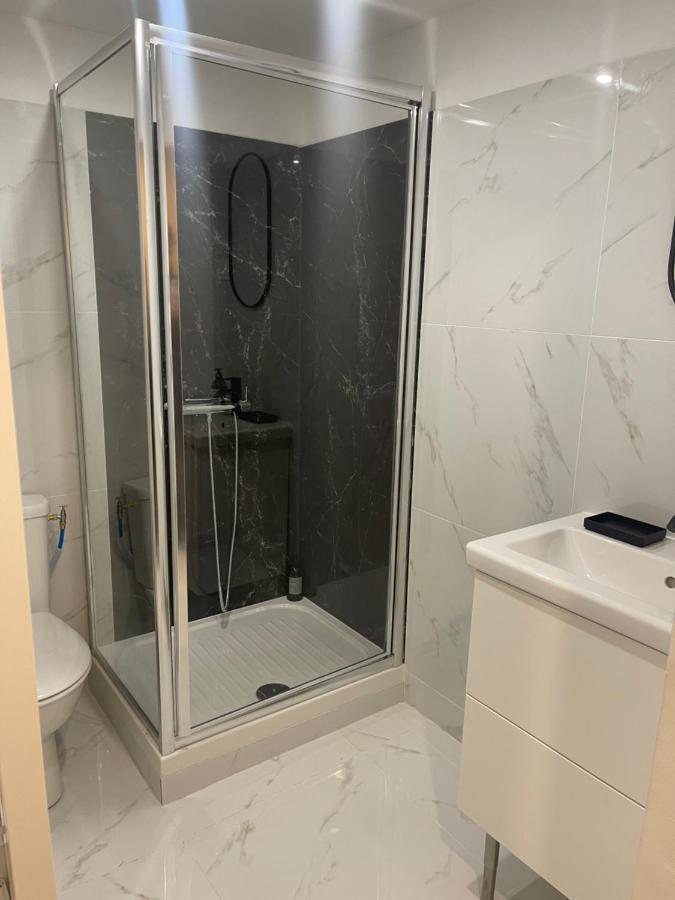 Suite Havane Лион Екстериор снимка